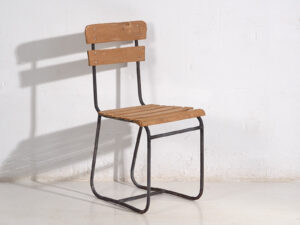 Sillas de exterior antiguas (c.1920). Conjunto de 2 piezas #1