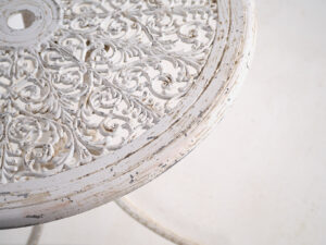 Conjunto de mesa y sillas de jardín Art Nouveau (c.1950). Conjunto de 5 piezas