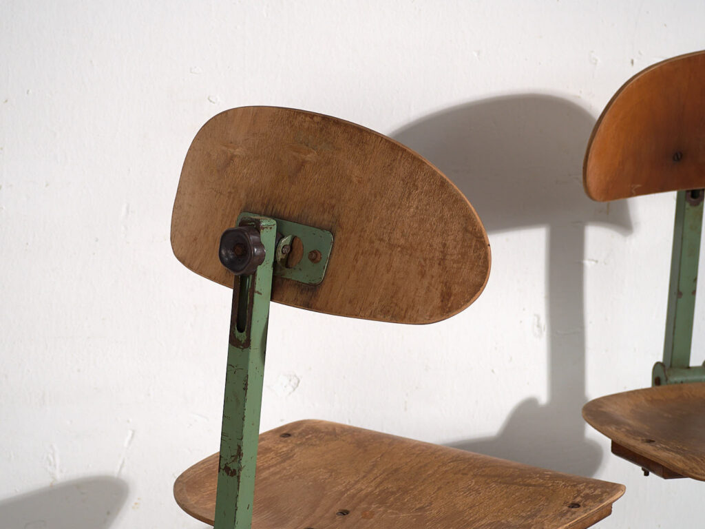 Sillas de taller de estilo industrial (c.1950). Conjunto de 4 piezas #1