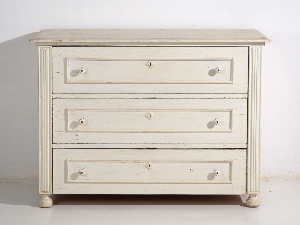Cómoda blanca antigua (c.1920) #40