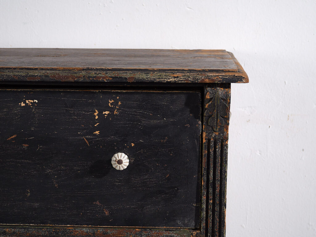 Antique chest of drawers with dark patina (c.1920) #58