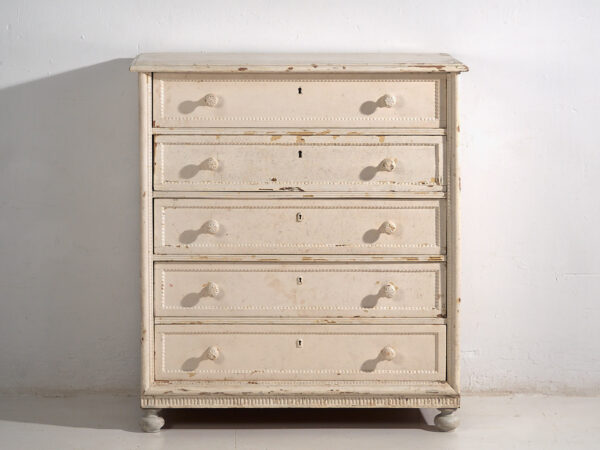 Cajonera alta antigua de color blanco (c.1920) #60