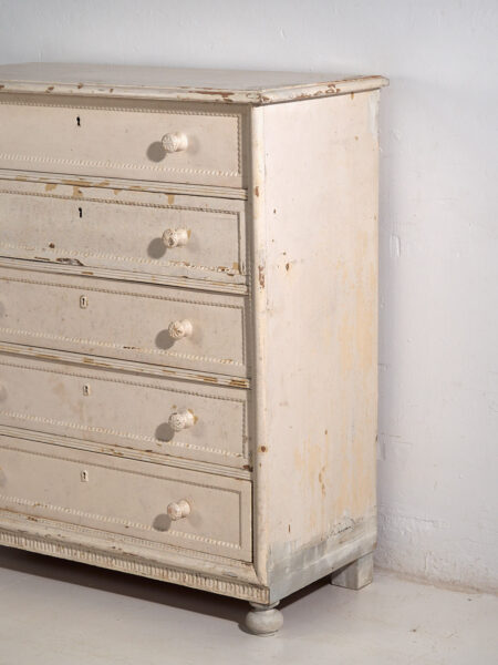 Cajonera alta antigua de color blanco (c.1920) #60