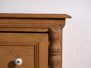 Antigua cómoda de dormitorio (c.1920) #75