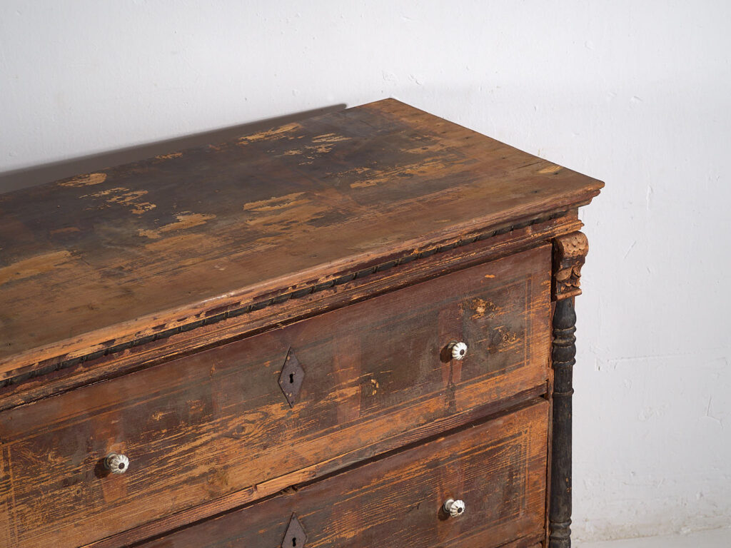 Commode ancienne avec poignées en porcelaine (c.1920) #77