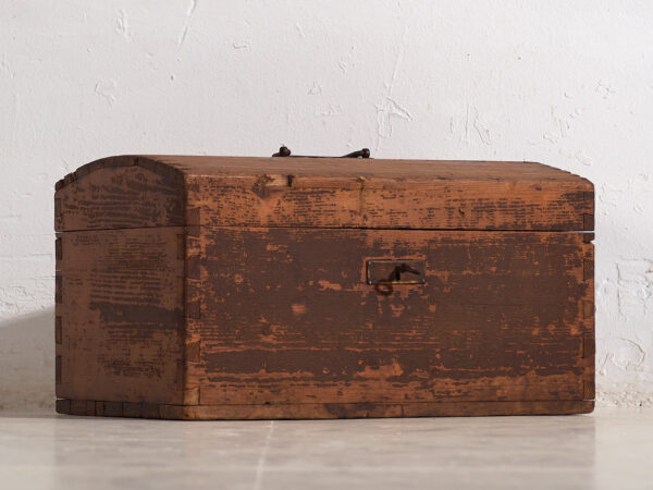 Cofre antiguo con pátina de color oscuro (c.1900) #3