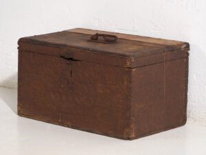 Pequeño cofre antiguo (c.1920) #8