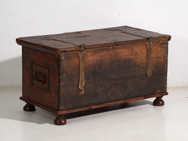 Arcón tallado antiguo (c.1920) #38