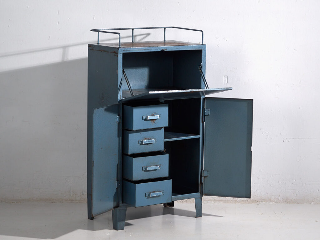 Armario metálico vintage de taller (c.1950) #2