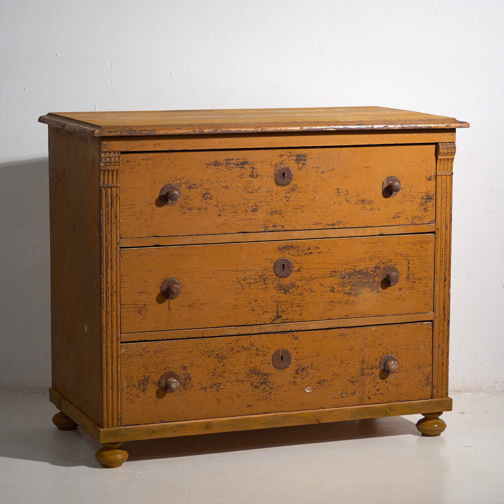 Antique three drawer dresser (c.1920) #11