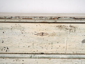 Cajonera grande antigua con pátina de color blanco (c.1920) #42