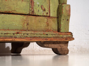 Antigua cómoda con pátina de color verde (c.1920) #59