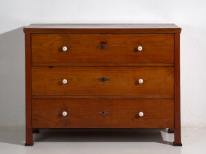 Antigua cómoda de estilo Biedermeier (c.1850) #64
