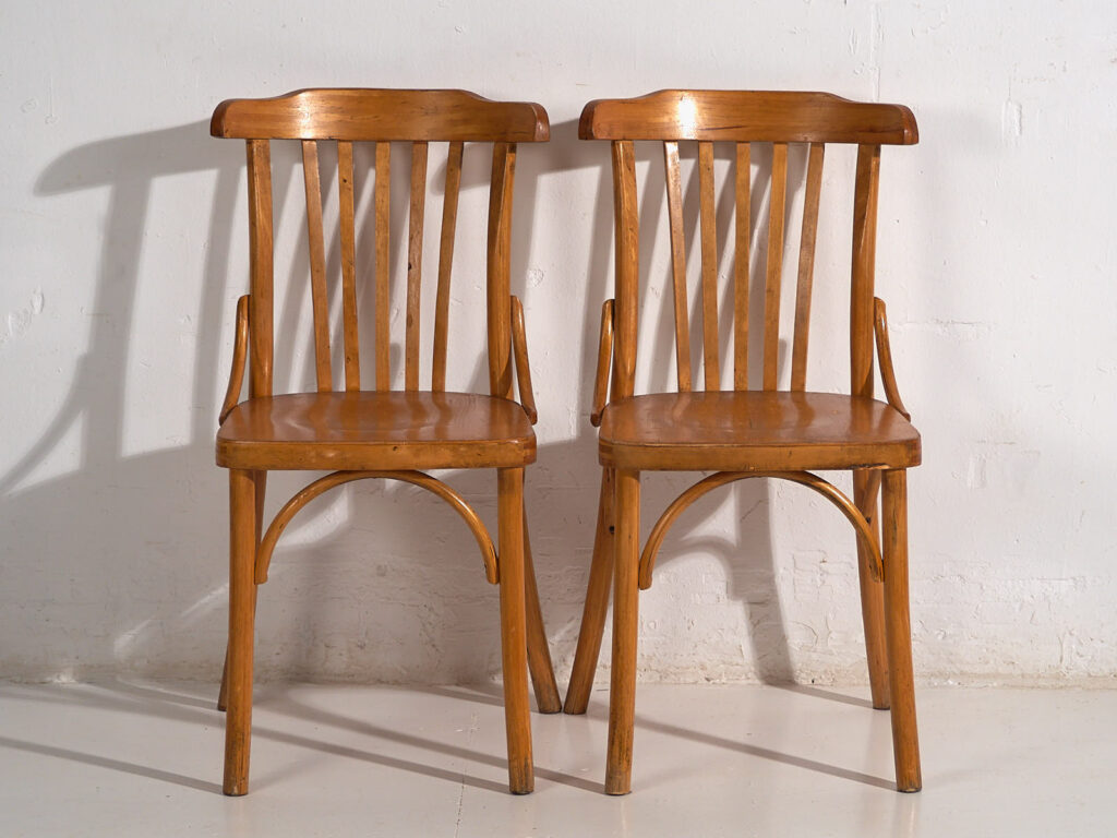 Sillas de café antiguas de madera curvada (c.1920). Conjunto de 2 piezas #4
