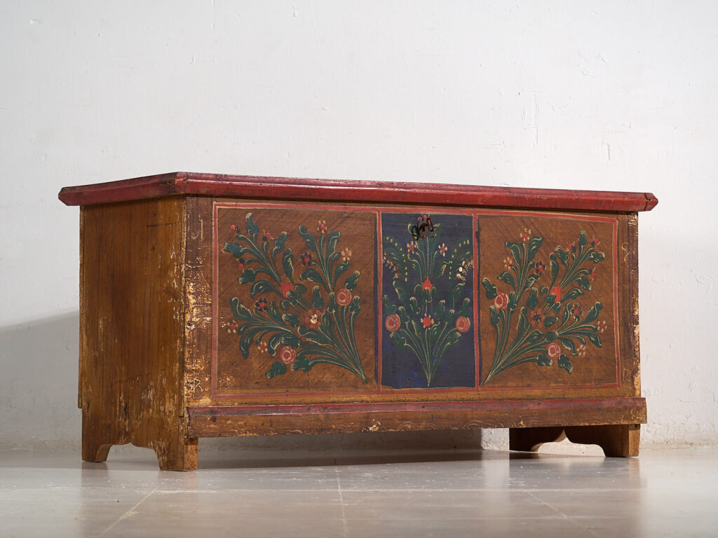 Antique wedding chest with polychrome floral motifs (c.1860) #104