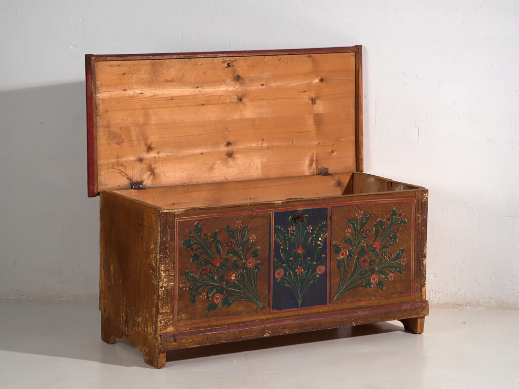 Antique wedding chest with polychrome floral motifs (c.1860) #104