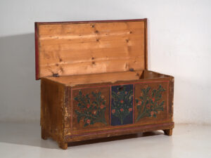 Antique wedding chest with polychrome floral motifs (c.1860) #104