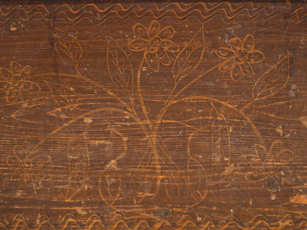 Arcón antiguo con motivos florales (c.1920) #10