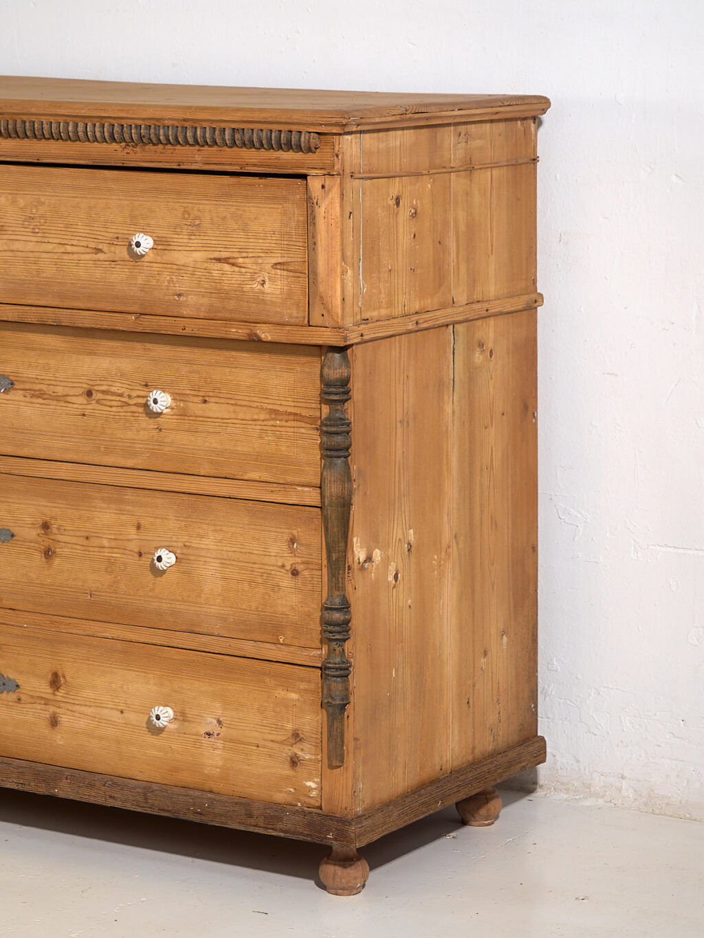 Antique French Provençal style chest of drawers (c.1920) #25