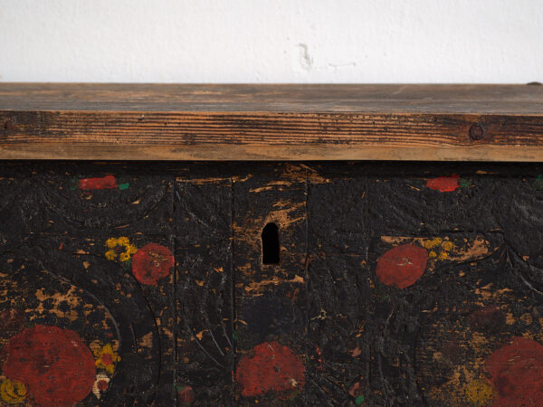 Antiguo cofre con decoración floral (c.1920) #8
