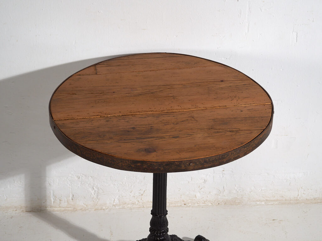 Antigua mesa redonda de jardín (c.1920) #16