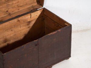 Small dark colored antique chest (c.1900) #21