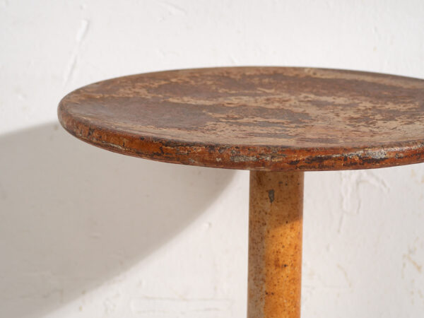 Taburete metálico de estilo industrial (c.1950) #4