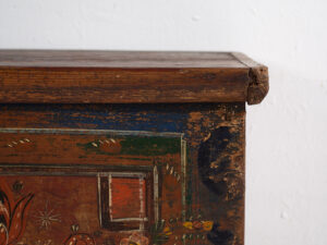 Malle ancienne à motifs floraux (c.1920) #39