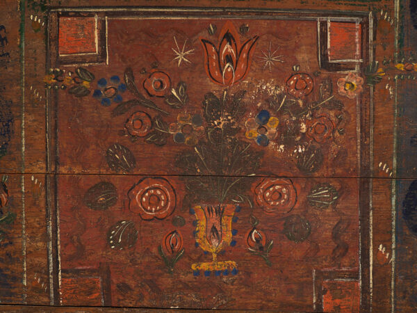 Baúl antiguo con motivos florales (c.1920) #39