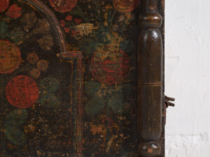 Baúl antiguo de estilo arte popular (Año 1838) #46