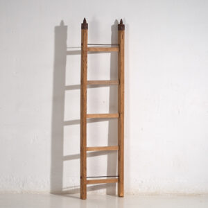 Escalera antigua de madera maciza (c.1920) #2