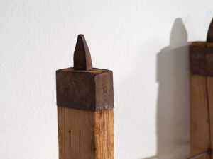 Escalera antigua de madera maciza (c.1920) #2