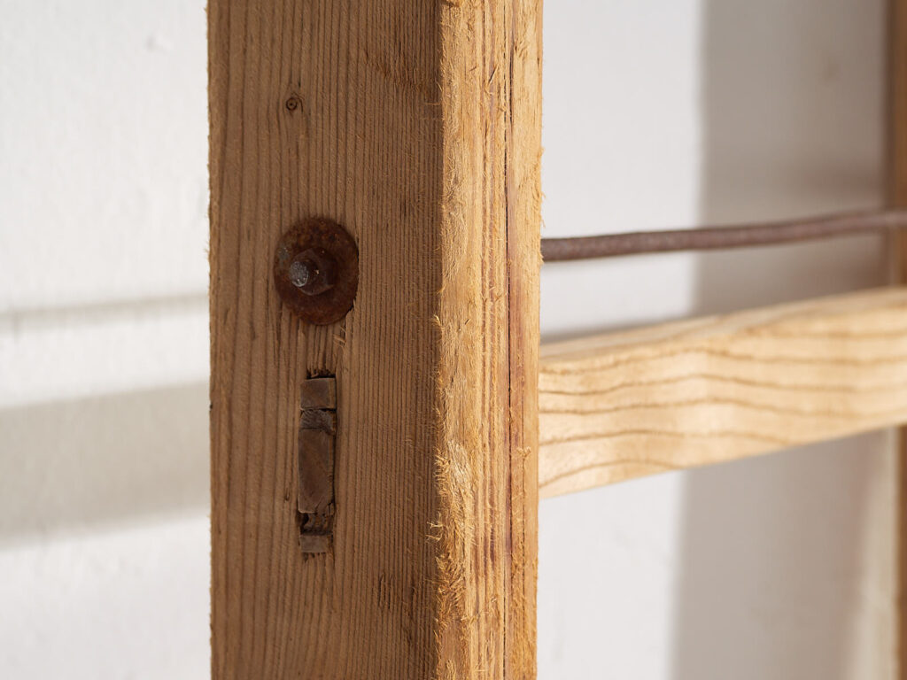 Escalera antigua de madera maciza (c.1920) #2