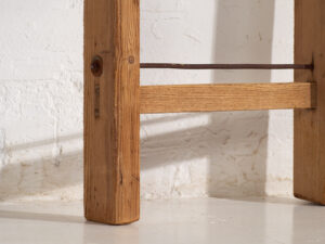 Escalera antigua de madera maciza (c.1920) #2