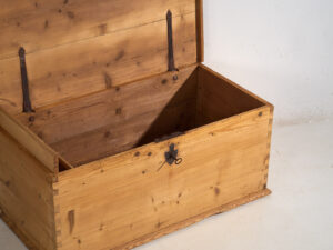 Baúl de almacenamiento antiguo (c.1920) #1