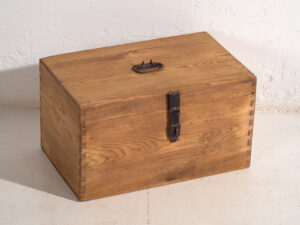 Pequeño cofre de almacenaje antiguo (c.1920) #3