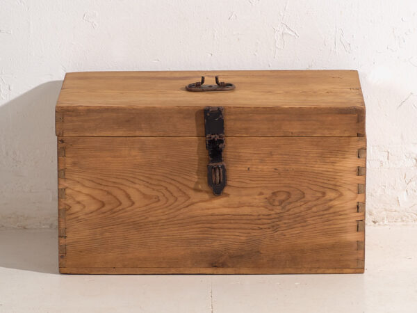 Pequeño cofre de almacenaje antiguo (c.1920) #3