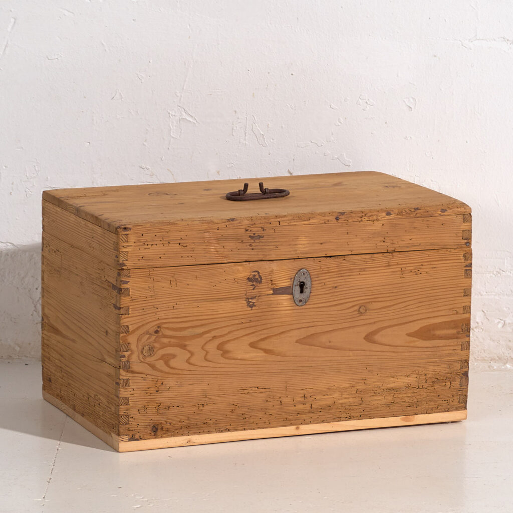 Cofre de almacenaje antiguo (c.1920) #4