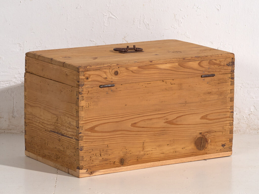 Cofre de almacenaje antiguo (c.1920) #4