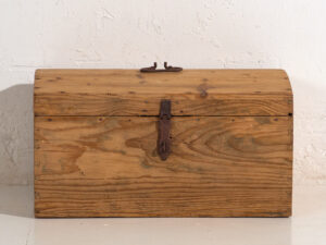 Antique travel chest (c.1900) #5