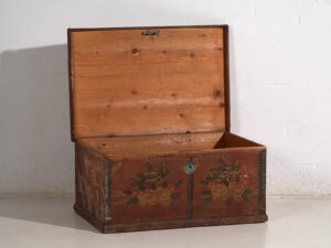 Small antique chest with floral motifs (c.1920) #30