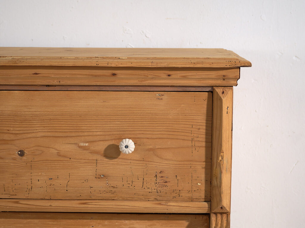 Antigua cómoda de tres cajones (c.1920) #36