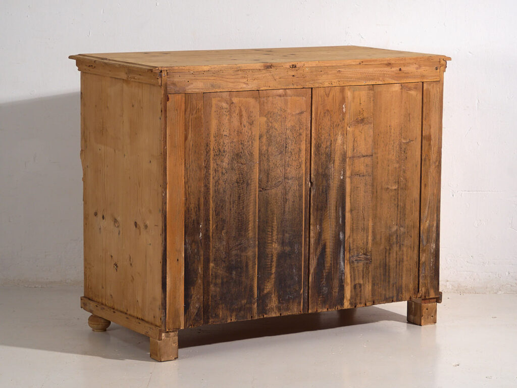 Antigua cómoda de tres cajones (c.1920) #36