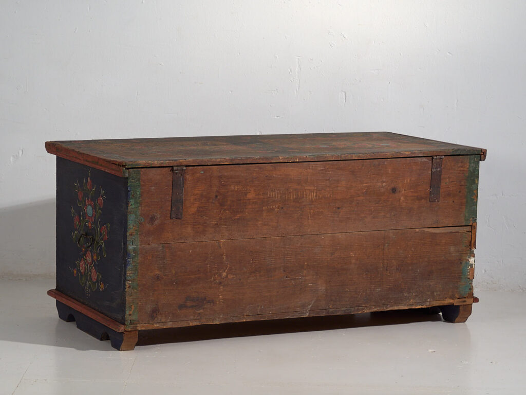 Antique trunk with floral motifs (c.1870) #67