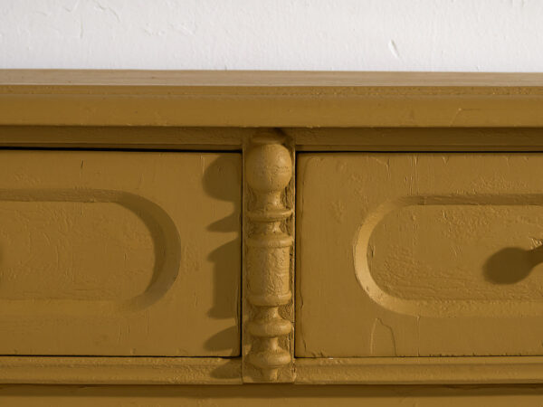 Grande commode ancienne de couleur moutarde (vers 1920) #78