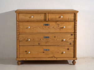 Cajonera grande antigua (c.1920) #83