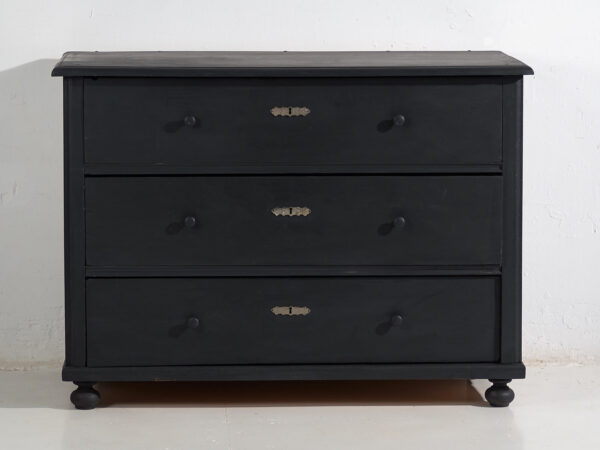 Commode ancienne dans les tons sombres (c.1920) #86