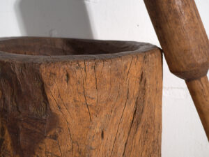 Mortero asiático antiguo (c.1920) #2