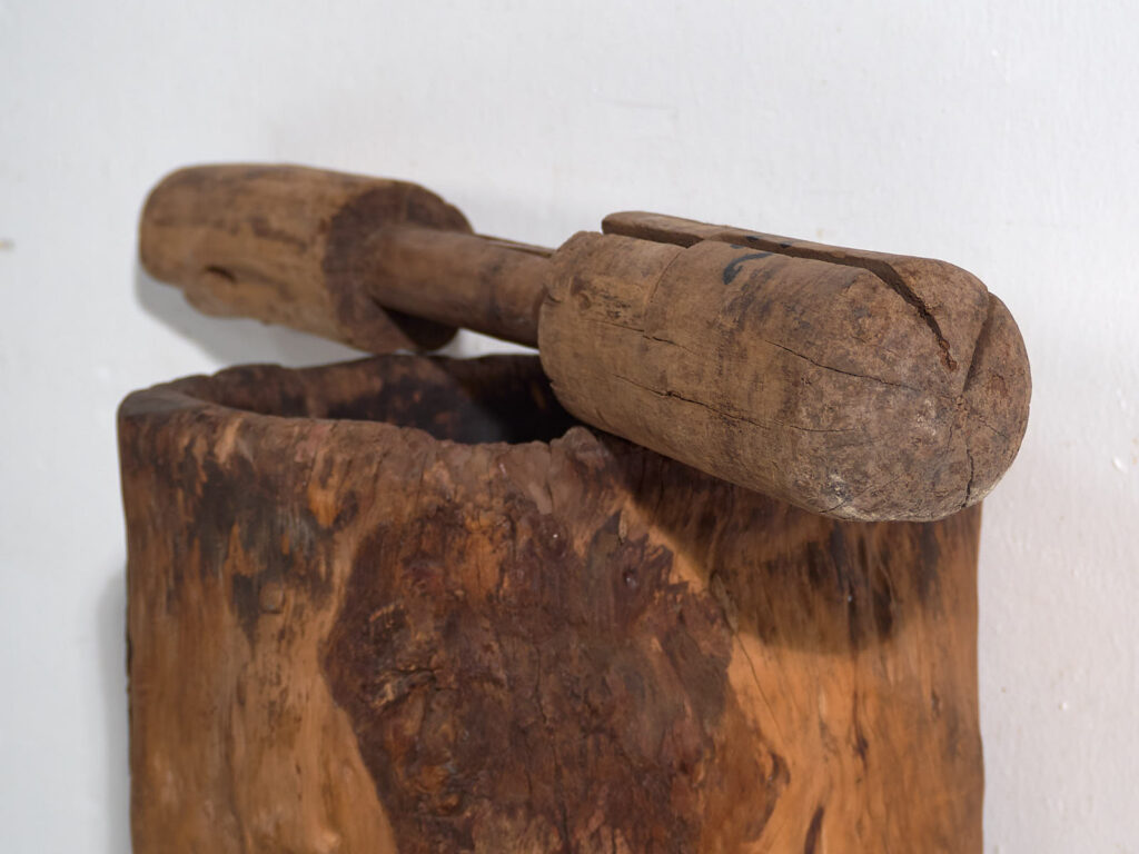 Grand mortier et pilon anciens de style wabi-sabi (c.1920) #78