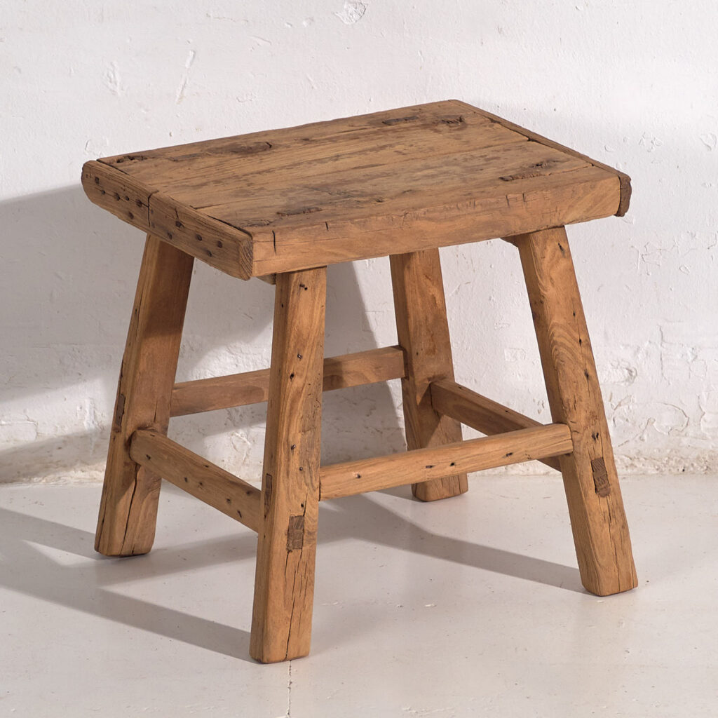 Antigua mesita oriental (c.1900) #8